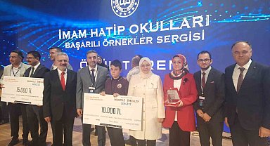 Fatih Sultan Mehmet İmam Hatip Ortaokulu Türkiye üçüncüsü oldu