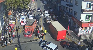 Freni patlayan traktör 2 araca çarptı: 2 yaralı