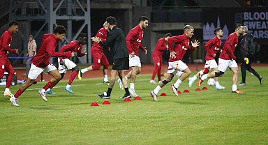 Galatasaray'da 6 değişiklik