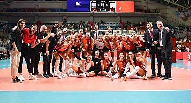 Galatasaray'dan, VakıfBank'a farklı açılış tarifesi