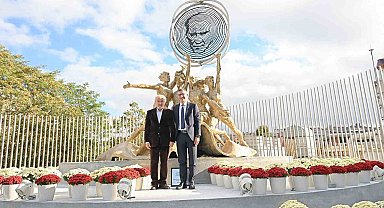 Garanti BBVA, Cumhuriyet'in ikinci yüzyılını çağdaş bir eserle karşılıyor