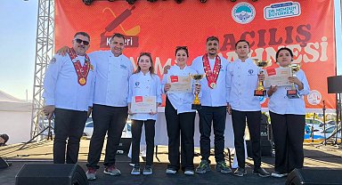 GAÜN Turizm ve Otelcilik MYO aşçılık programında derece aldı