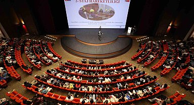 GAÜN'de yeni dönem için öğrencilere kapsamlı tanıtım ve bilgilendirme