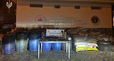 Gaziantep'te 4 bin 500 litre sahte alkol ele geçirildi