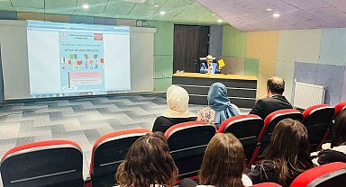 Gediz'de "Okudum Tavsiye Ediyorum" okuma projesi