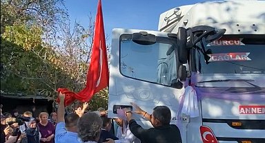 Gelini almaya süslediği tırla gitti
