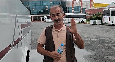 Geri geri seyir halindeki tırlar görenleri şaşırttı