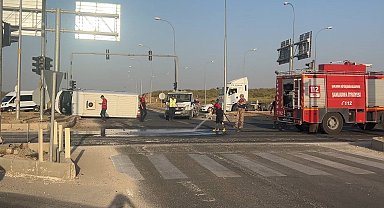 Hafif ticari araç devrildi: 1 yaralı