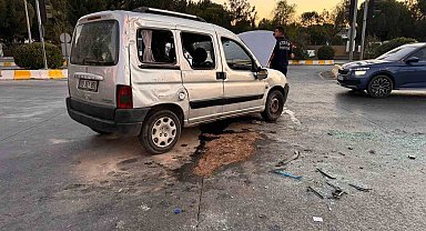 Hafif ticari araç takla attı: 3 yaralı