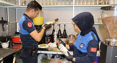 Haliliye'de zabıta ekipleri kafeleri denetledi