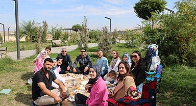 Hamur'da öğretmenler bir araya geldi