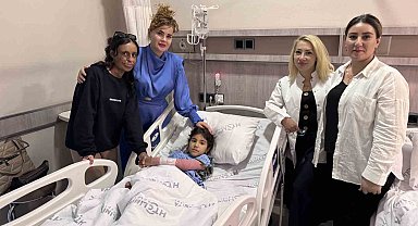 Hataylı Umarlar'dan Türkiye'deki depremzedelere battaniye gönderen Azerbaycanlı küçük kıza destek