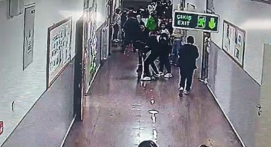 Heimlich manevrasıyla arkadaşının hayatını kurtardı