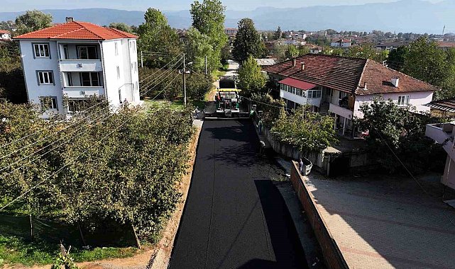 Hendek'in o mahallesi asfalt ile buluştu