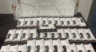 Hırsız, çaldığı malzemeleri polise teslim etti