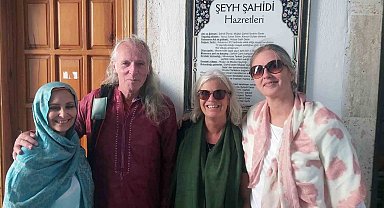 Hollandalı Mevlevilerden Mevlevi Şeyhi Şâhidî'ye ziyaret