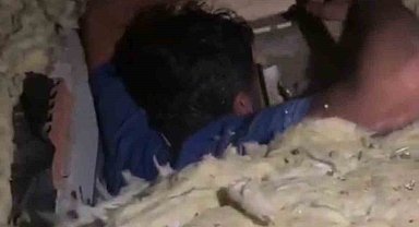 Iğdır'da firari uyuşturucu kaçakçısı çatıda gizli bölmede yakalandı