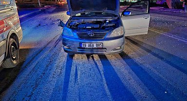 İki otomobil çarpıştı: 4 yaralı