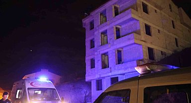 İkna çabası bir saat sürdü: İntihar etmek isteyen şahsı Emniyet Müdür Yardımcısı ikna etti