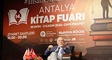 İlber Ortaylı'dan gençlere tavsiyeler: "Kendinizi yetiştirin, okuyun, dil öğrenin, gezin"