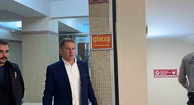 İlk eşinin kendini astığını iddia etmişti, ikinci eşi de aynı şekilde ölü bulunan sanığın yargılanmasına başlandı