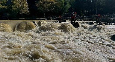 Irmakta kaybolan 23 yaşındaki Ahmet'i arama çalışmalarından sonuç çıkmadı