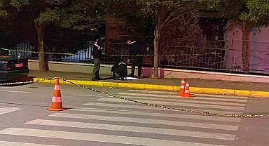 İş yerinden çıkan şahıslara silahla saldırdılar: 2 yaralı