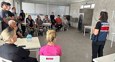 Isparta'da jandarmadan vatandaşa eğitim