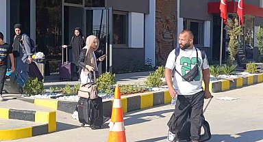 İsrail'in saldırılarından kaçanları taşıyan 4. gemi de geldi