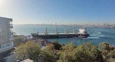 İstanbul Boğazı'nda 2 yük gemisi çarpıştı