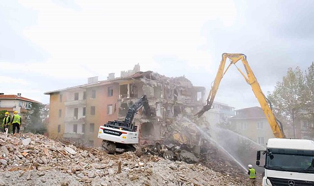 İstanbul'da dönüşüme çifte kolaylık