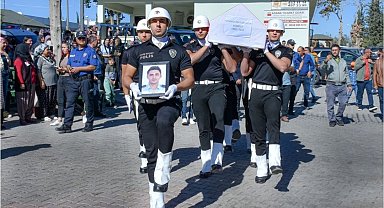 İstanbul'da hayatını kaybeden komiser Adana'da toprağa verildi