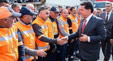 İstanbul'un en büyük temizlik filosu Esenyurt'ta hizmete başladı: Günde bin 100 ton atık toplanıyor