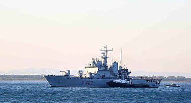 İtalya'dan gönderilen ilk göçmen grubu Arnavutluk'a ulaştı