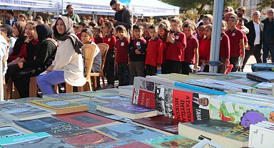 İvrindi'de 4. Kitap Fuarı Açıldı