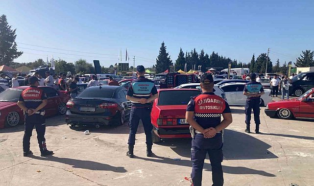 Jandarma, Didim'deki festivalin güvenliğini sağladı