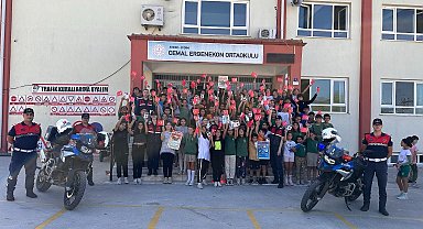 Jandarma Didimli öğrencileri bilgilendirdi