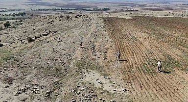 Jandarma komandolarından kayıp kadın için geniş çaplı arama: Dağ taş didik didik ediliyor