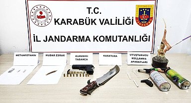 Jandarma uyuşturucu satıcılarına göz açtırmıyor
