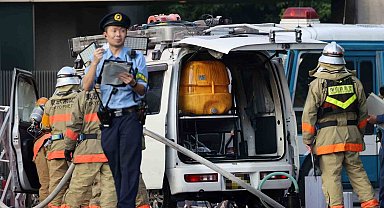 Japonya'da iktidar partisi genel merkezi ile Başbakanlık Ofisi'ne saldırı