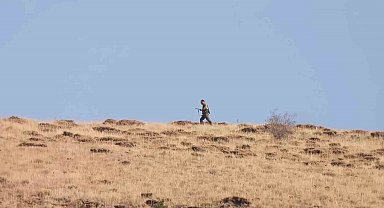 Kaçak avlananlar kilometrelerce öteden kamerayla tespit ediliyor