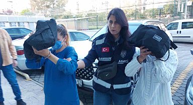 Kadın hırsızlar polisin takibi sonucu yakalandı