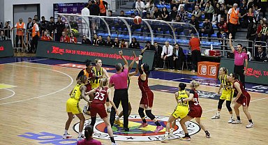 Kadınlar pota derbisi Fenerbahçe'nin