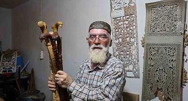 Kahramanmaraş'ta 50 yıllık baston ustası kartal başlı bastonlar üretiyor