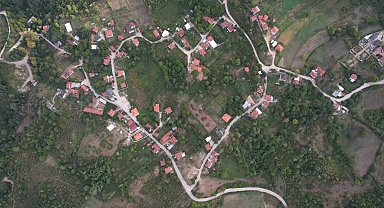 Kalp şeklindeki köy...Bu köyün kalbi gökyüzünden bile görünüyor