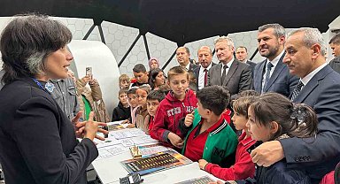 Karabük'te bilim şenliği başladı