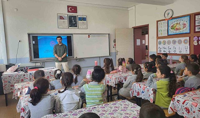 Karapınar'da öğrencilere ağız ve diş sağlığı eğitimi verildi