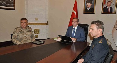 Kars'ta asayiş ve güvenlik toplantısı yapıldı