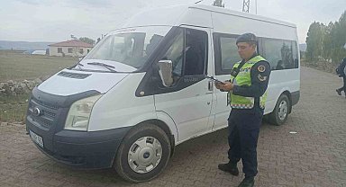 Kars'ta öğrenci servisleri denetleniyor