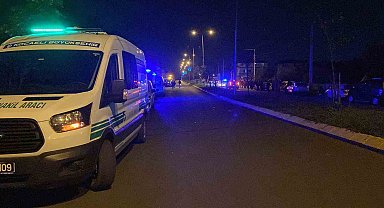 Karşı şeride geçen tır otomobili biçti: 1 ölü